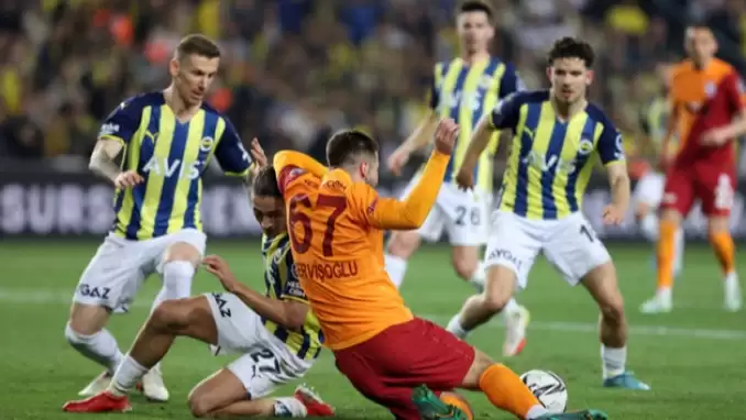Fenerbahçe, Galatasaray'ın rekorunu kırdı