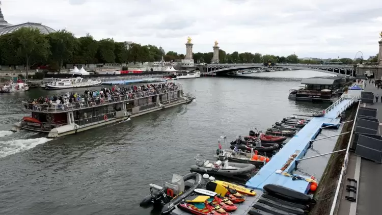 Paris'teki Sen Nehri'nde Yüzme Etkinliklerine Kirlilik Engeli