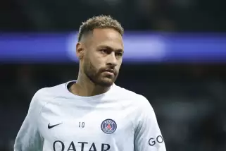 Neymar, PSG’den Ayrılıyor: Yeni Takımını Seçti