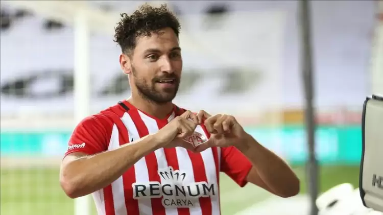 Antalyaspor'da Sinan Gümüş İle Yollar Ayrılıyor