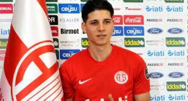 Adanaspor Harun Alpsoy'u Kampa Dahil Etti! Transfer...