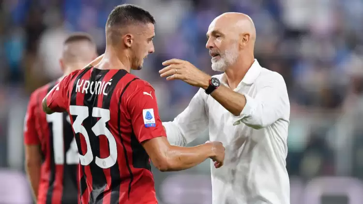 Stefano Pioli, F.Bahçe'nin Listesindeki Rade Krunic İçin Hakkında Sert Konuştu