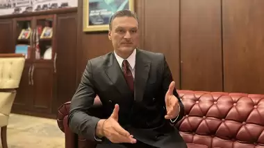 Alpay Özalan için zehir zemberek sözler