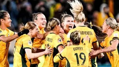 Avustralya, Fransa karşısında tarih yazdı!