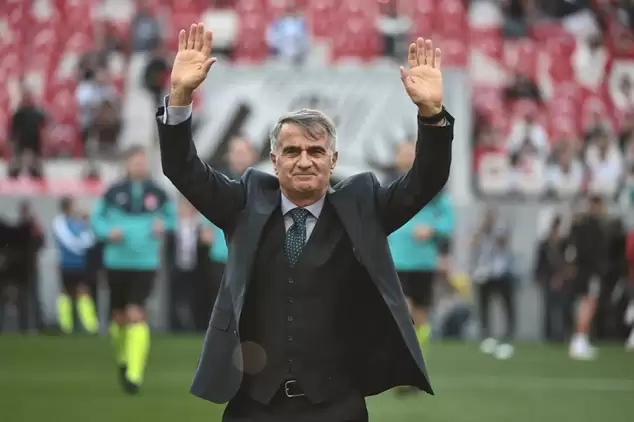 Beşiktaş'ta Şenol Güneş Süper Lig İlk Hafta Maçlarında Mağlubiyet Görmedi 