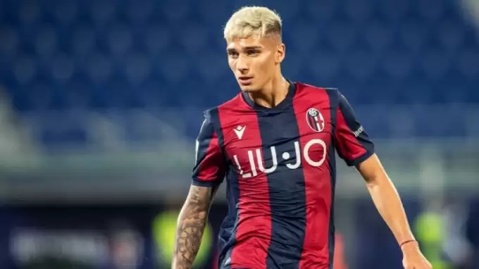 G.Saray ve F.Bahçe'nin listesindeydi! Transfer oluyor...