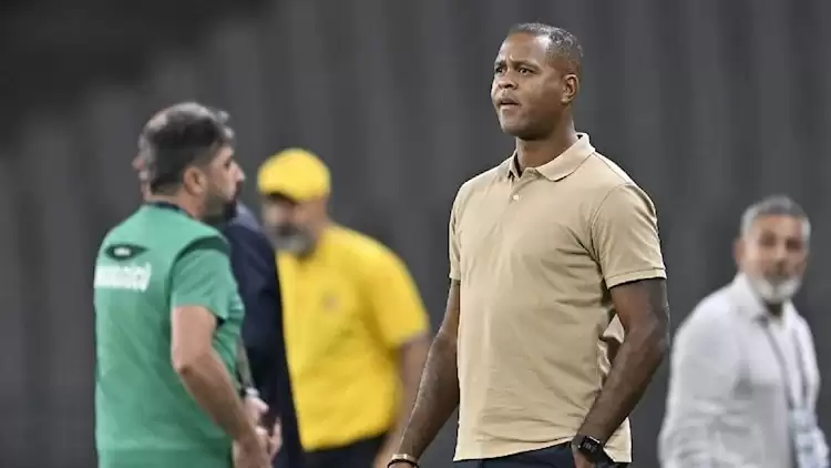 Adana Demirspor'da Patrick Kluivert, MKE Ankaragücü Beraberliğini Değerlendirdi