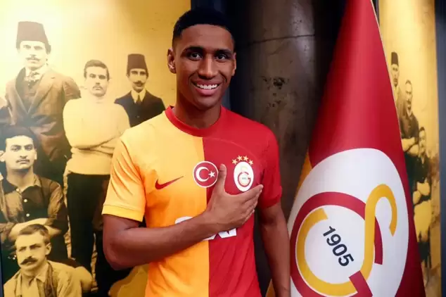 Galatasaray, Yeni Transferi Tete'nin Lisansını Çıkardı