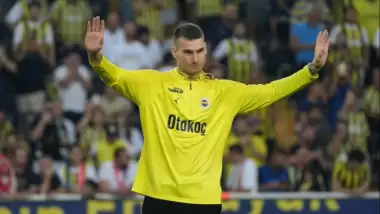 Fenerbahçe'nin yeni transferi, Kadıköy'ün çimlerine ayak bastı