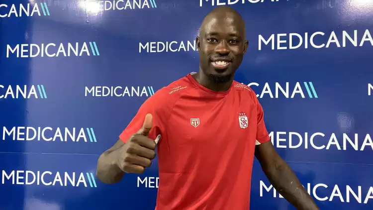 Sivasspor’un Yeni Transferi Modou Barrow Sağlık Kontrolünden Geçti