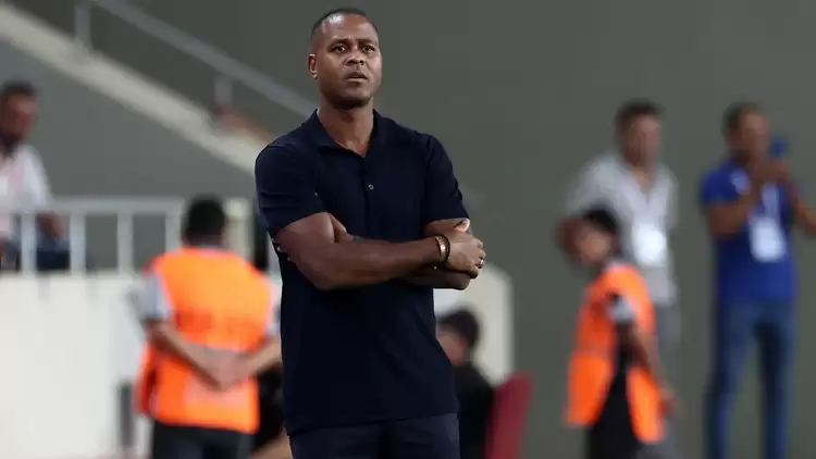 Adana Demirspor'da Patrick Kluivert, Hatayspor Beraberliğini Değerlendirdi