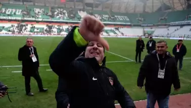 Dansları, hareketleri, açıklamaları... Sumudica tekrardan Türkiye'de