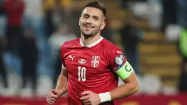 Tadic 100 dedi asist yaptı! Sırplar kazandı...