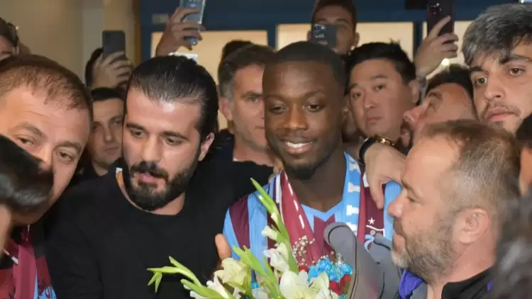 Trabzonspor'un yeni transferi Nicolas Pepe Trabzon'a geldi