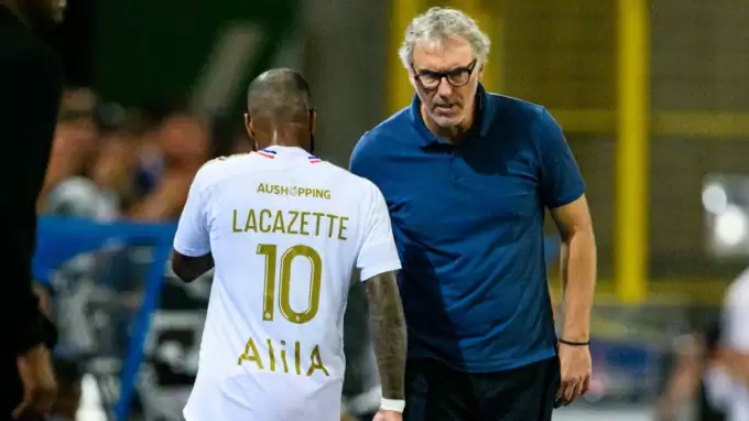 Lyon'da kötü gidişatın faturası kesildi