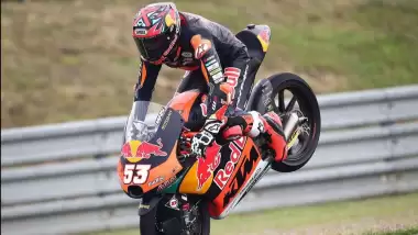 Milli motosikletçi gelecek sezon Moto2'de yarışacak