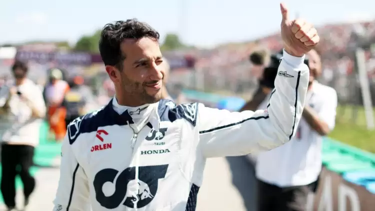 AlphaTauri pilotu Daniel Ricciardo Singapur yarışında da yok