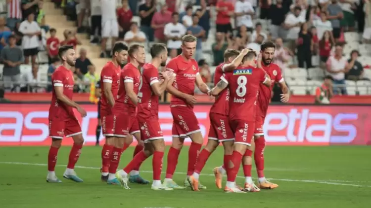 Antalyaspor - Samsunspor: 2-0 (Maç sonucu - yazılı özet)