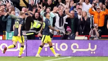Newcastle, Sheffield deplasmanında tarih yazdı!