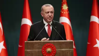 Erdoğan'dan öğrencilere cep telefonu ve bilgisayar müjdesi!