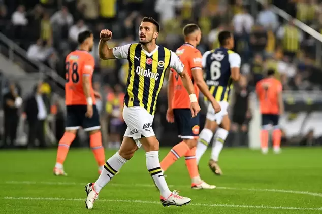 Spor yazarları Fenerbahçe –  RAMS Başakşehir maçını yorumladı