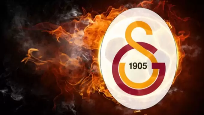 Galatasaray'ın efsane futbolcusu felç geçirdi