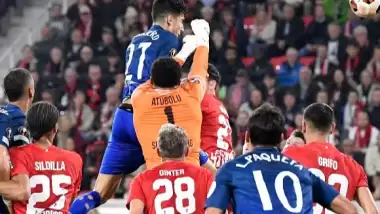 West Ham deplasmanda güldü