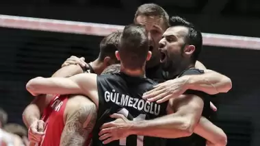 Karar seti Türkiye'nin! Efeler Finlandiya'yı devirdi