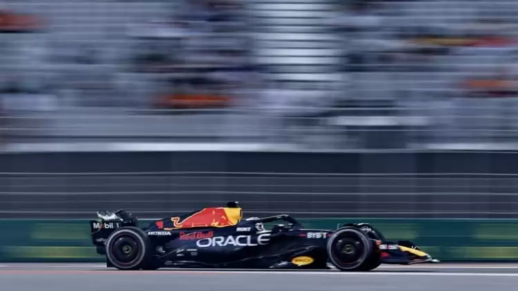 Formula 1 Haberleri | Piastri kazandı, Verstappen 3. şampiyonluğu garantiledi