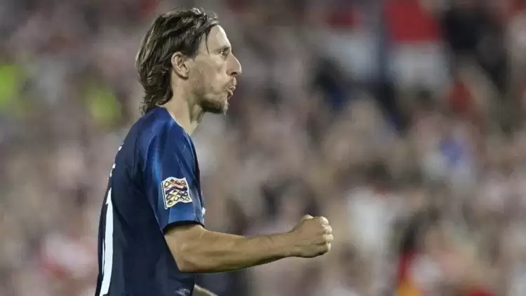 Luka Modric, Hırvatistan-Türkiye maçında hakeme küfür etti!