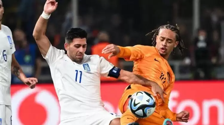 Hollanda, Yunanistan'ı 1-0 yendi! Anastasios Bakasetas sakatlandı