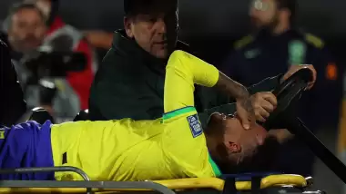 Neymar gözyaşlarıyla çıktı, Uruguay Brezilya'yı devirdi