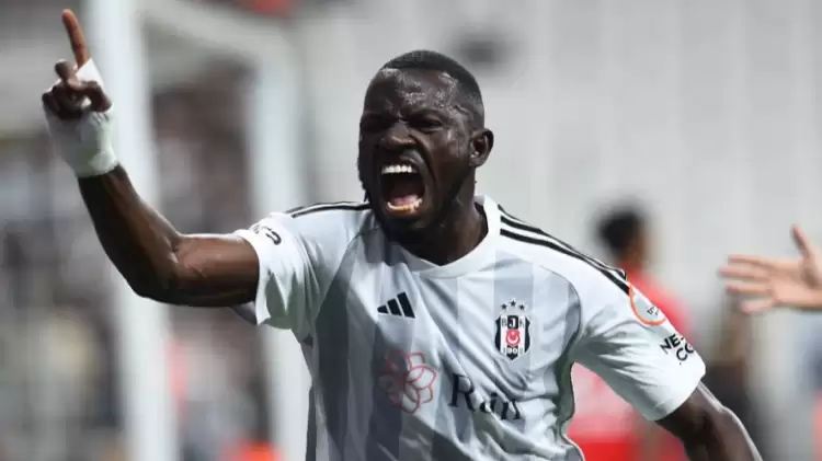 Omar Colley, Vincent Aboubakar'dan özel kafa vuruşu dersi alıyor!