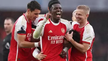 Nketiah hat-trick yaptı Arsenal 3 puana uçtu!