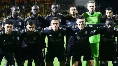 Beşiktaş'ta savunma sil baştan!