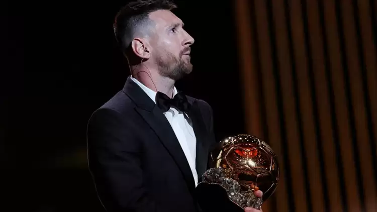 Ballon d'Or 8. kez Lionel Messi'nin