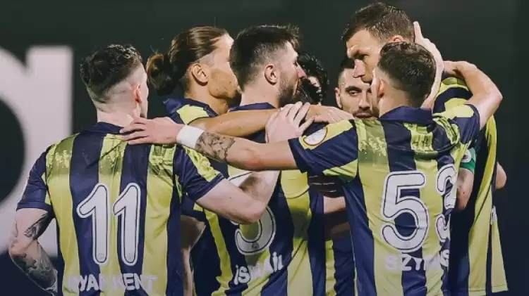 Fenerbahçe, Süper Lig'in 10. haftasını lider tamamladı! İşte puan durumu