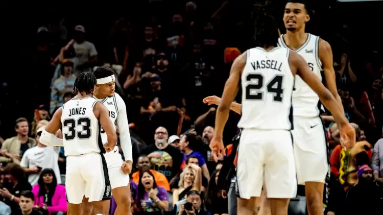 San Antonio Spurs-Phoenix Suns maçı nefesleri kesti: 115-114