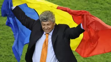 Rumen gazeteciden olay iddia: "Beşiktaş, Mircea Lucescu ile görüşüyor"