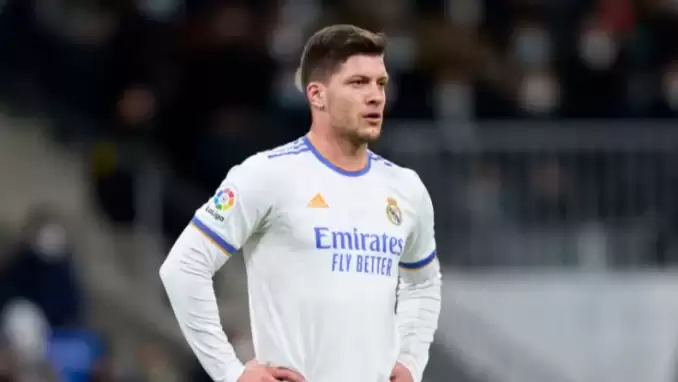 Trabzonspor dev golcü ile anlaştı, Milan devreye girip aldı!