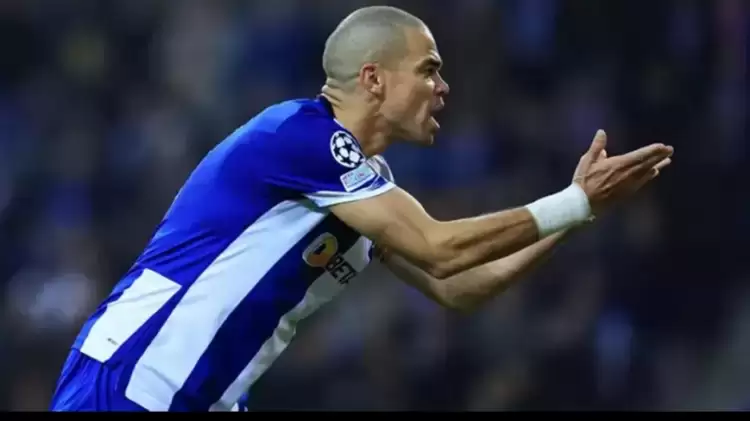 Pepe, Porto ile attığı golle Şampiyonlar Ligi tarihine geçti!