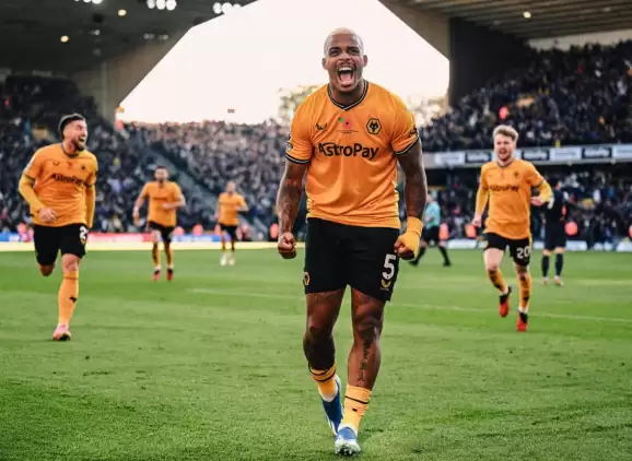 Wolverhampton-Tottenham: 2-1 (Maç sonucu-yazılı özet)