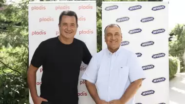 Hull City'ye tanıdık sponsor!