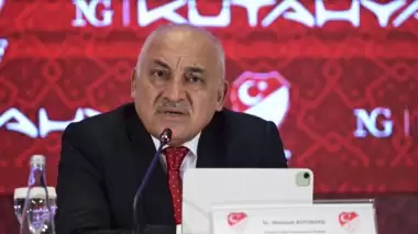 Mehmet Büyükekşi: ''İlklerin maçı oldu! Tüylerimiz diken diken''