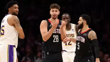 Alperen: "LeBron'a karşı oynamak çok güzel bir duygu"