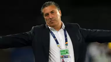 Nijerya para olmadığı için Jose Peseiro'yu görevden alamıyor!