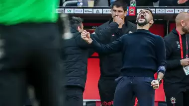 Farioli'nin Nice'i durdurulamıyor! Tarihe geçtiler...