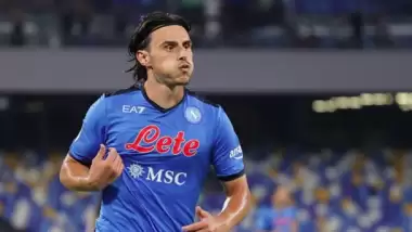 Elif Elmas, Napoli'den ayrılıyor! Dudak uçuklatan bonservis!