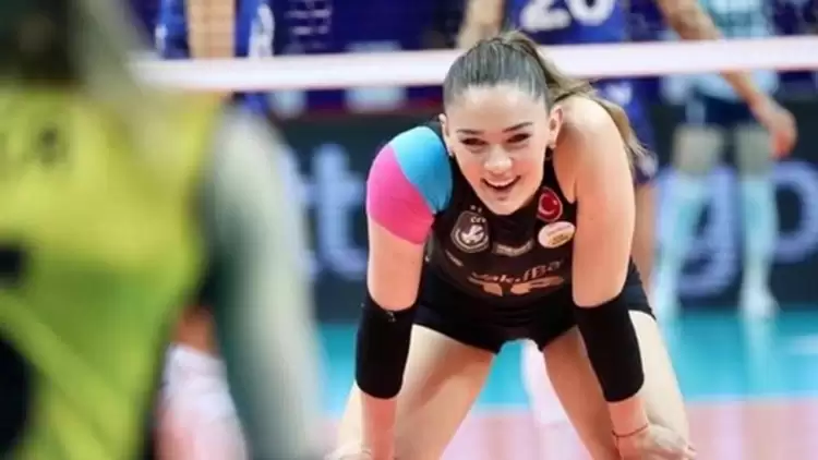 Vakıfbank'ın gözde ismi Zehra Güneş, beklenen konuyu sonunda açıkladı