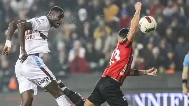 Onuachu'nun pozisyonunda penaltı var mı? Trio cevapladı